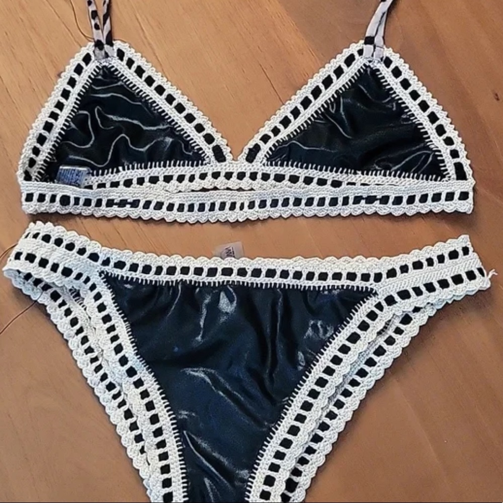 Capittana ~ Reversible Bikini Bottoms